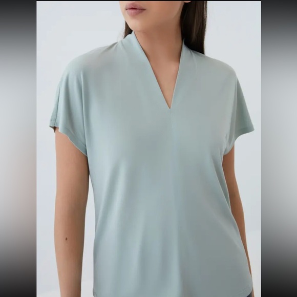 H&M Lightweight Seafoam Green Blouse | Women’s Size XS - Picture 4 of 8
